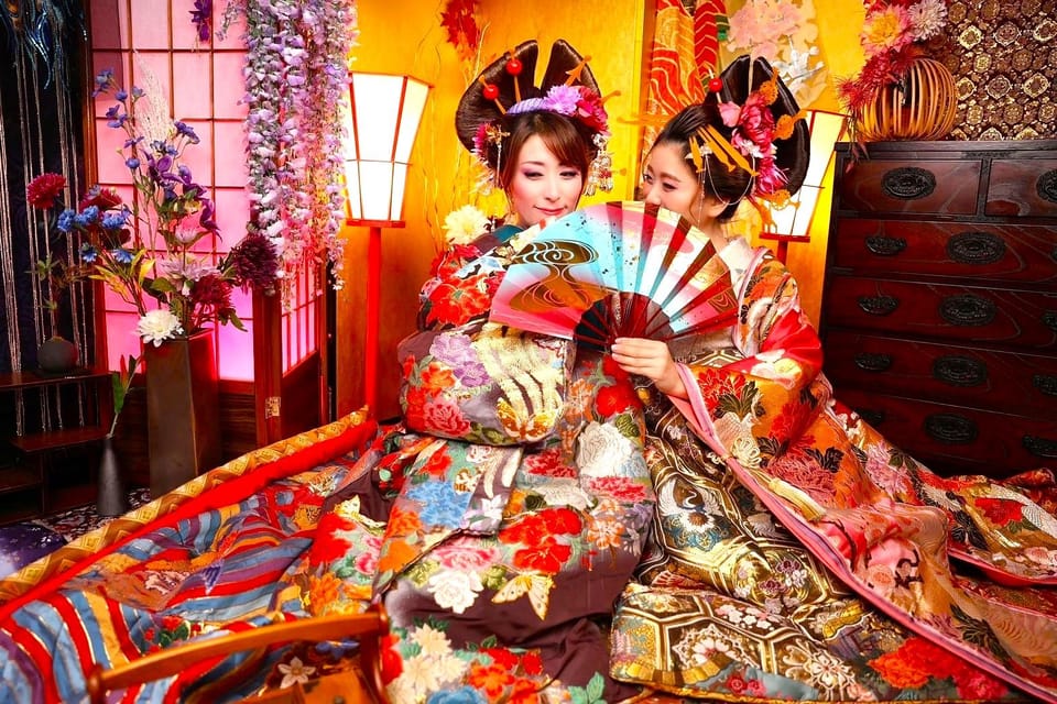Tokyo: Private Makeover Photography Studio in Luxury Kimono - Why this Asakusa kimono shoot works better than street renting