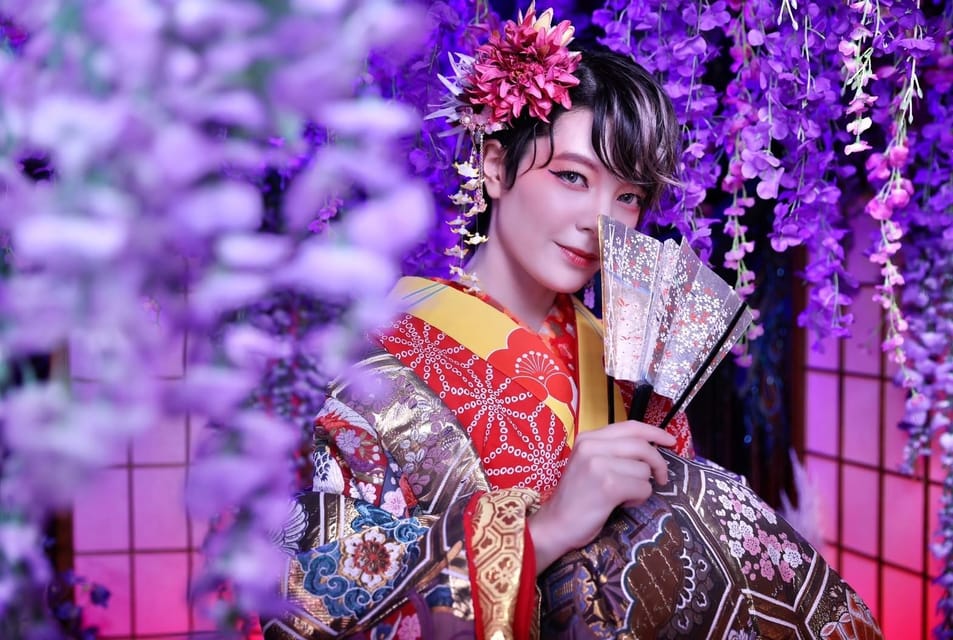 Tokyo: Private Makeover Photography Studio in Luxury Kimono - The 150-minute flow: from reception to dressed-to-shoot transformation