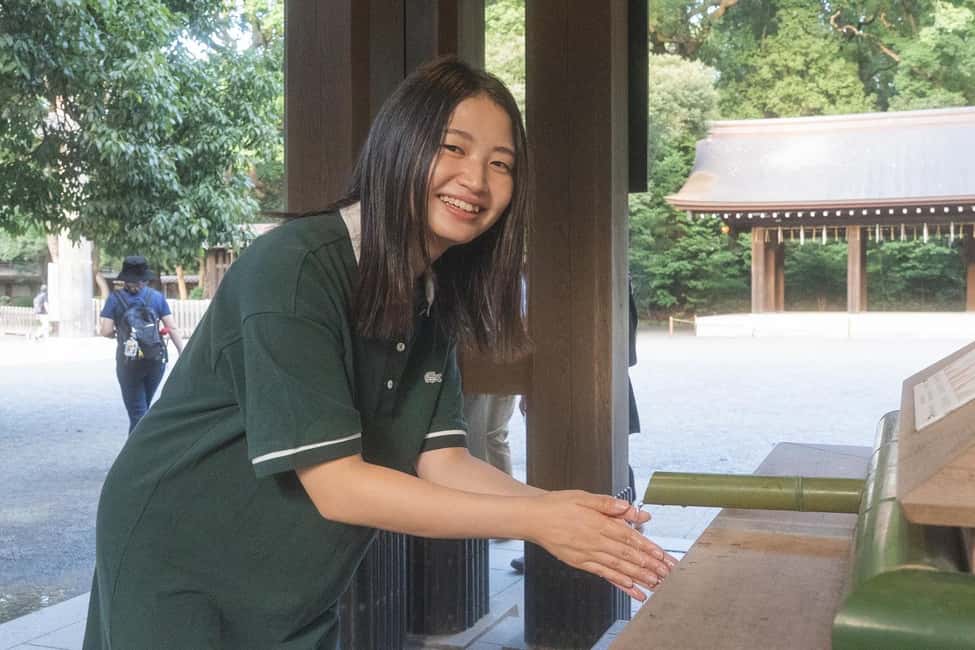 Tokyo: Private Meiji Shrine & Harajuku Highlights Tour - Timing and Pace: How the 2-Hour Flow Feels on the Ground