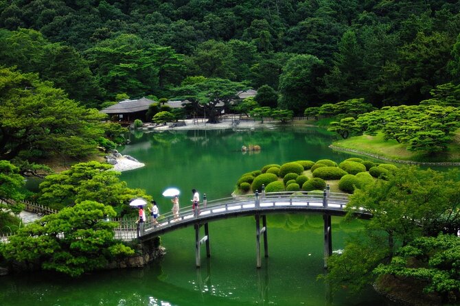 Tokyo Private Tour with Local Expert Guide – Hidden Gems - How the guide helps you beyond the stops