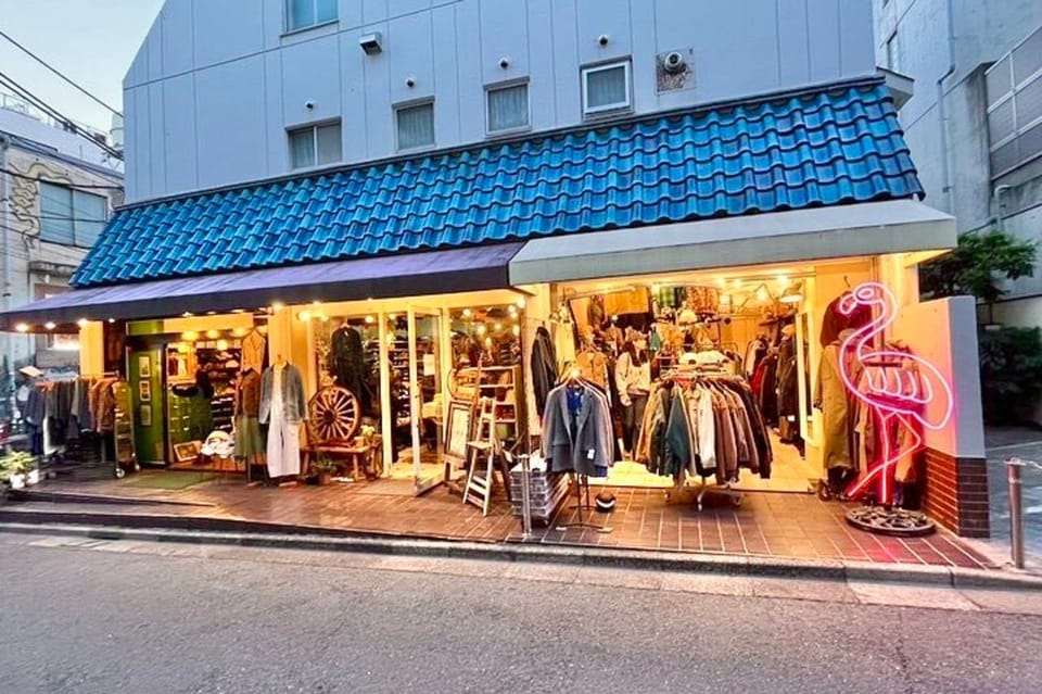 Tokyo: Private Vintage Shopping Tour in near Shibuya - Meeting at THE STANDARD BAKERS: getting there without stress