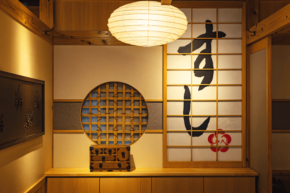 Tokyo Professional Sushi Chef Experience - Inside a Tokyo sushi restaurant classroom (in a good way)