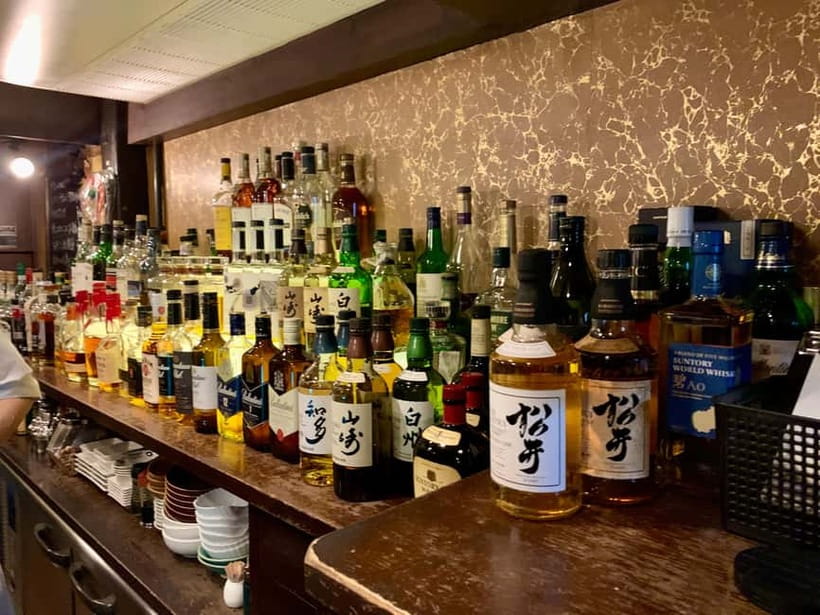 Tokyo Pub Crawl: Unique Japanese Drinks in Shimokitazawa - Izakaya and Beer-Bar Energy: Why the Stops Feel More Local