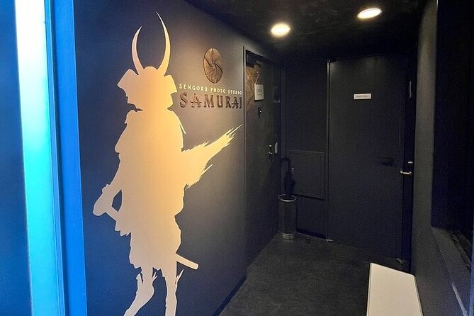 Tokyo Samurai Armor Experience in a Photo Studio - Optional Add-Ons: Composite Photos and Print Keepsakes