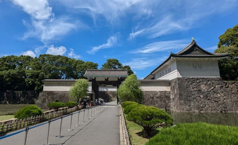 Tokyo: Samurai History Walking Tour - Edo Castle Ruins: Where Power Sat (and Why It Still Matters)