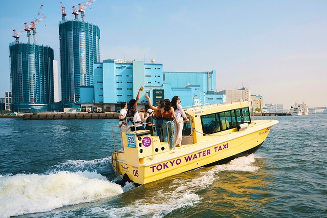 Tokyo: Scenic Bay Cruise with Local Guide on Private Boat - Under Rainbow Bridge: the dramatic photo stretch