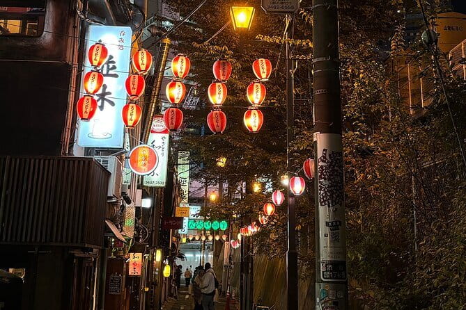 Tokyo: Shibuya Highlights Walking Tour & Secret View Spot - Scramble Square: a recognizable Shibuya landmark with photo payoff