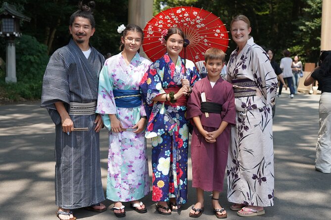 Tokyo, Shibuya: Pro Photography in KIMONO / English-friendly - Why a Shibuya Harajuku kimono shoot makes sense