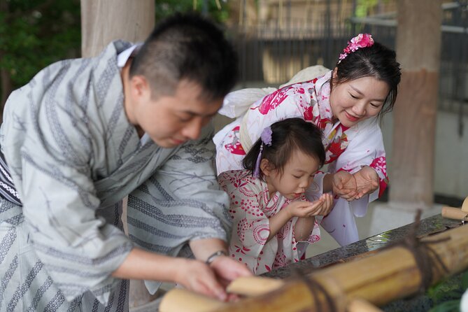 Tokyo, Shibuya: Pro Photography in KIMONO / English-friendly - Getting your photos by email and using them right away