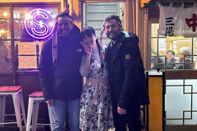Tokyo Shinbashi Night Tour: Local Guide & Drinks at Snack Bars - Stop 1: Shimbashi street stroll and the salaryman drinking vibe