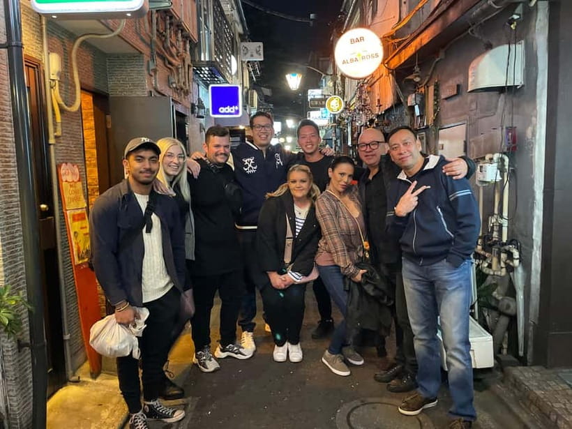 Tokyo: Shinjuku Bar and Izakaya Hopping Tour - First Stop: Getting Oriented With an Izakaya-Style Bite