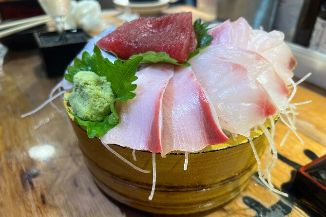 Tokyo: Shinjuku Food Tour (13 Dishes at 4 Local Eateries) - Shinjuku in Three Hours: 13 Included Dishes Without the Endless Searching