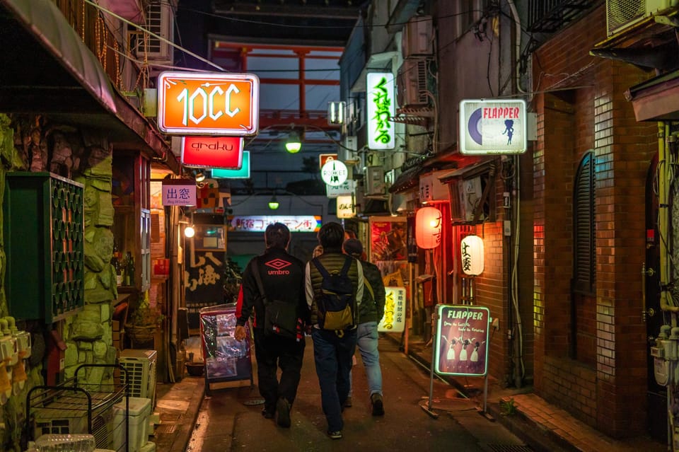 Tokyo: Shinjuku Golden Gai Bar Hopping that only locals know - Key Points You’ll Care About