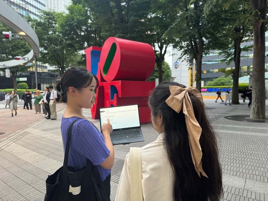 Tokyo: Shinjuku tour with university students in Tokyo - Why this 2-hour Shinjuku tour works