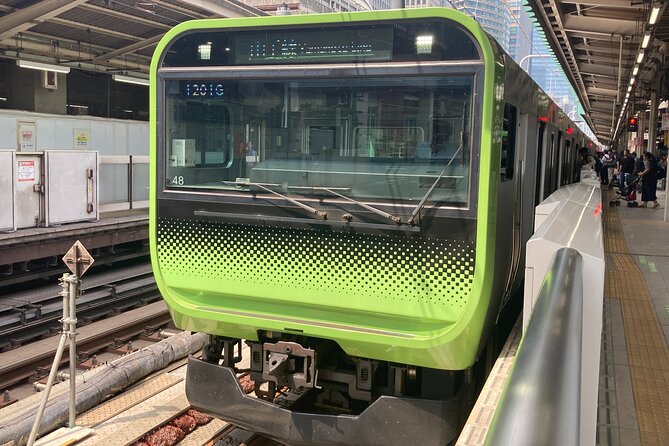 Tokyo Station Historical Walking Tour with Food and Anime - Food in a Station: How to Get the Fun Without Overspending