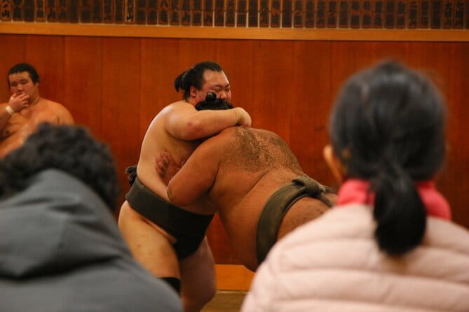 Tokyo Sumo Morning Practice: Viewing & Exclusive Interaction - The Orientation Before Practice: How the Rituals Make Sense