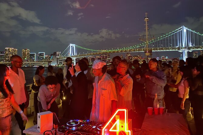 Tokyo Sunset Boat Party with Music Drinks and Vibes - Entering the Scene at Hi-NODE (and What You’ll See)