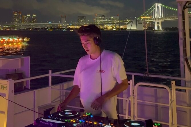 Tokyo Sunset Boat Party with Music Drinks and Vibes - Who This Tour Fits Best (and Who Should Skip It)