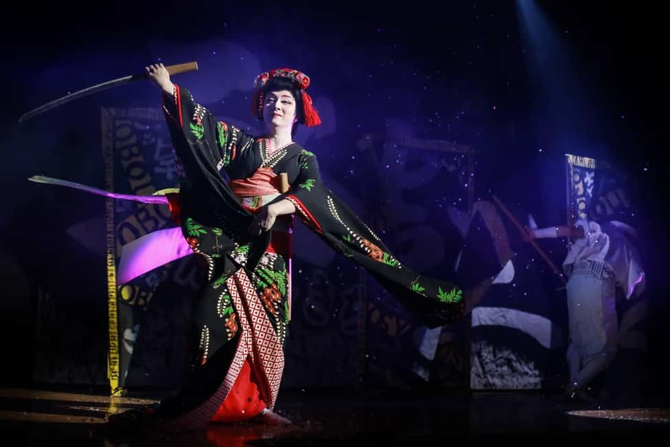 Tokyo: Taishu Engeki Show with Kimono and Sword Lesson - Key things to know