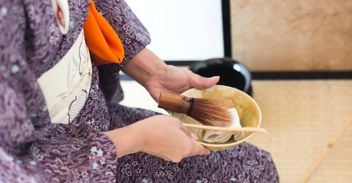 Tokyo: Tea Ceremony Experience in a small tea room - Meet Mari at Senraku-an and get oriented fast