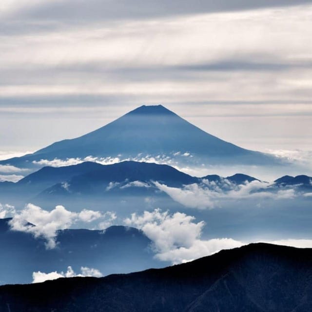 “Tokyo to Mt. Fuji & Hakone: Private Customizable Day Trip” - Lunch in the Middle: Build Your Fuel Without Losing the Day