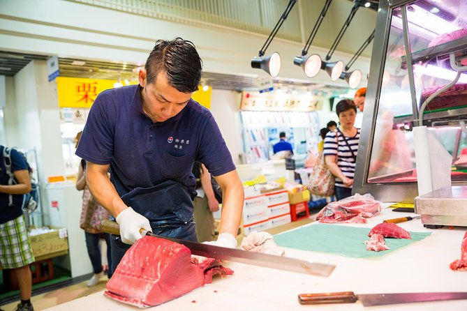 Tokyo Tsukiji Fish Market Food and Culture Walking Tour - Tsukiji Uogashi pass-by: seeing hundreds of fish types, with closures to plan for