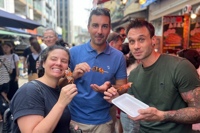 Tokyo Tsukiji Fish Market Food and Walking Tour - Tsukiji Jogai Market: 400 street shops for real food decisions