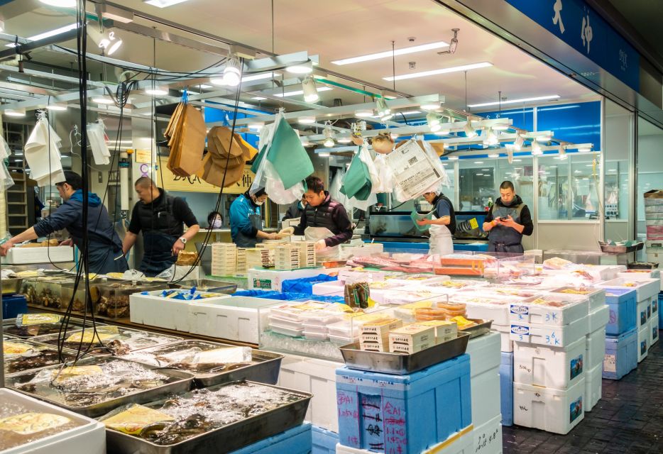 Tokyo Tsukiji Food & Culture Private Tour Licensed Guide - Toyosu Market: modern seafood shopping and what to do with your first bite