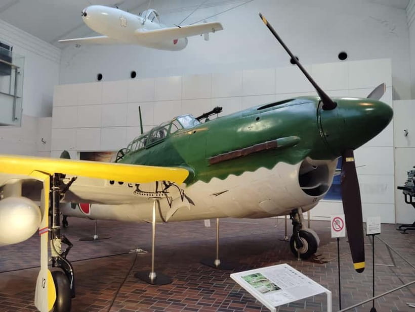 Tokyo War History Tour: Yasukuni Shrine & War Museum - Logistics that matter: walking time, what to bring, and photo limits