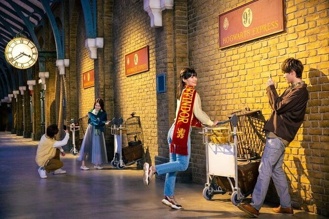 Tokyo WB. Studio Tour Harry Potter's Creation E-Ticket Optional - The Great Hall and House Points Counter: The Details You Want to See