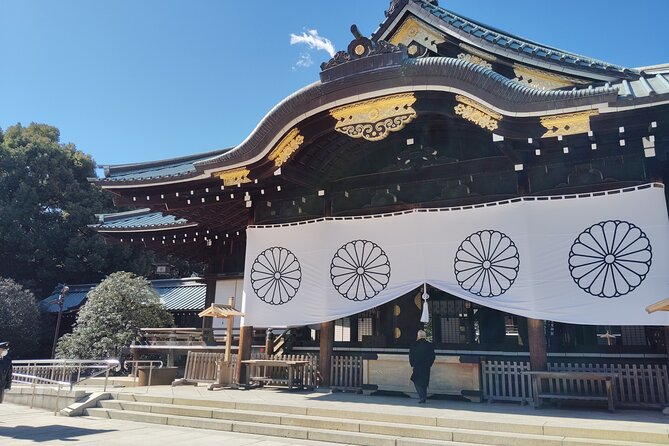 Tokyo: Yasukuni Shrine and Yushukan Museum Guided Tour - Key things to know before you go