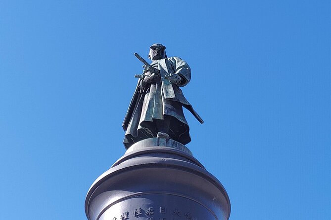 Tokyo: Yasukuni Shrine and Yushukan Museum Guided Tour - Who this tour is great for (and who should think twice)