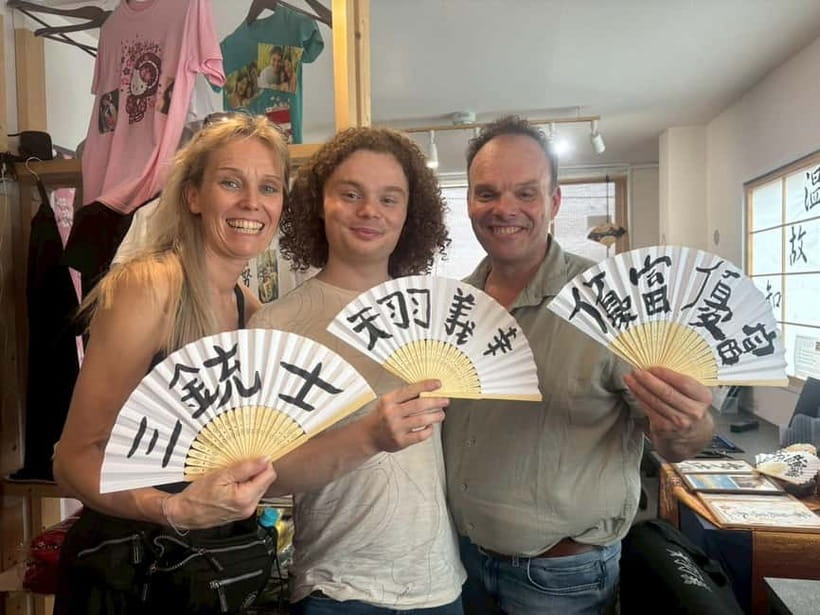 Tokyo:Calligraphy &Make your original folding fan in Asakusa - 30 Minutes on Thin Paper: Choosing Your Favorite Final Look