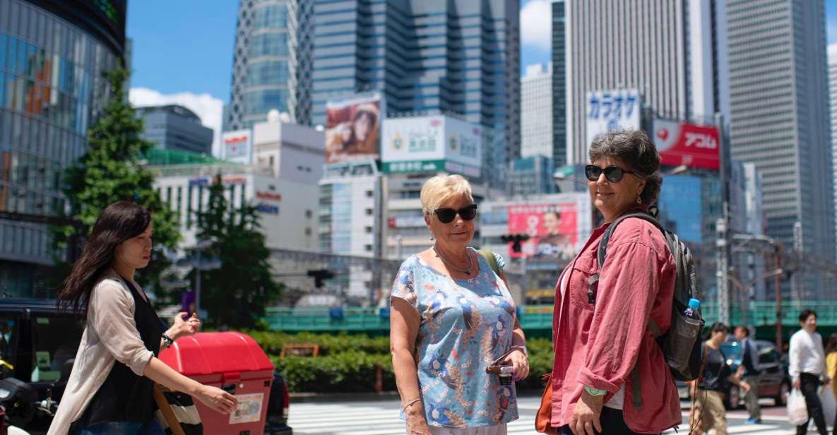 Tokyo's Upmarket District: Explore Ginza with a Local Guide - Starting point: the Lion Sculpture by Mitsukoshi Ginza