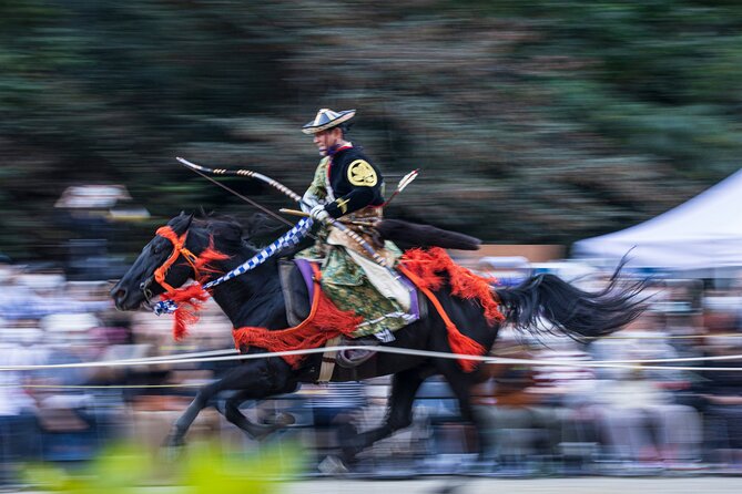 Tokyo:Samurai sword and archery class from a samurai descendant - Kata Slashing and Moving Targets: The Part That Surprises You
