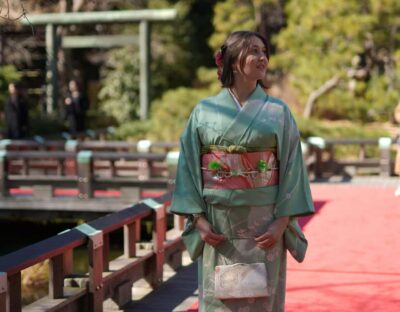 :Tokyo,Shibuya / Kimono Rental / English-friendly - Choosing Your Kimono with English-Friendly Help