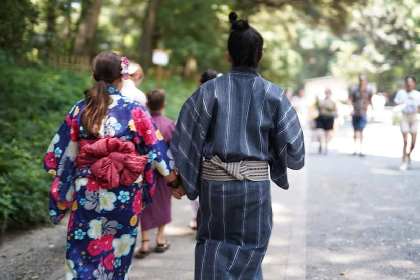 :Tokyo,Shibuya /Meiji Shrine tour in KIMONO/English-friendly - The 6 guided Meiji Shrine stops (and what you’ll actually do there)