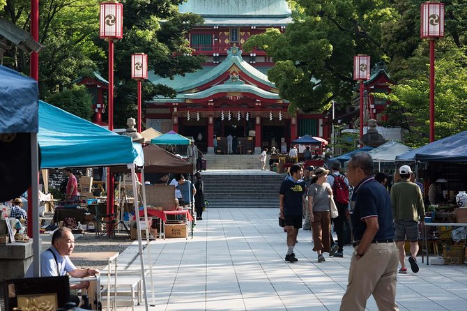 Traditional Antiques Market Tour Tokyo - The market time: what you’re really shopping for