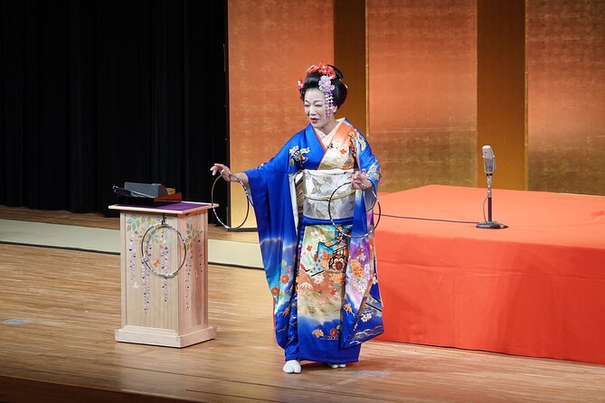 Traditional Japanese Comedy, Juggling & Magic Live Show in Tokyo - The kind of audience participation you can expect