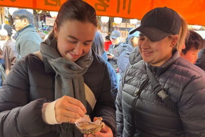 Tsukiji Fish Market Private Food Tour in Tokyo - Hongan-ji Temple Start: A Free Calm Moment Before the Market Rush