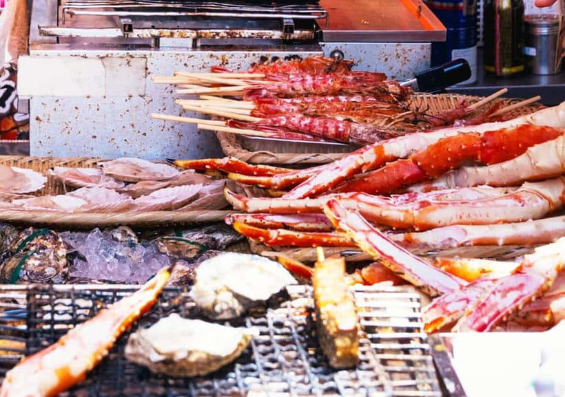 Tsukiji Fish Market: Street Food & Culture Walking Tour - The fish-cutting show: craftsmanship you can actually see