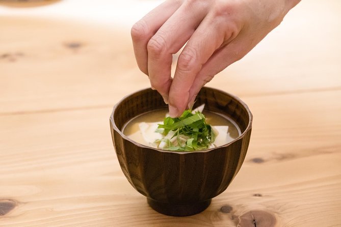 Unique Private Cooking Class with a Tokyo Local Emi - Price and value: what $99 gets you in a private Tokyo kitchen