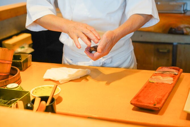 Vegan Friendly Sushi & Okonomiyaki Shibuya Night Foodie Tour - A Shibuya night built for vegans and simple planning