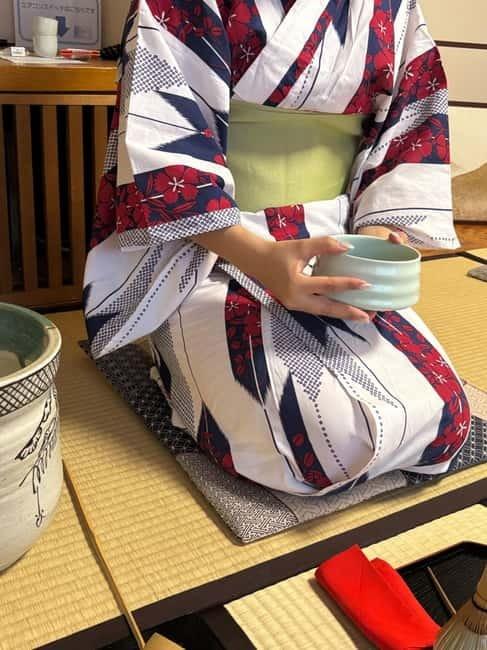 Yokohama : Tea Ceremony with Sweets and Souvenir - Who should book this Yokohama tea ceremony?