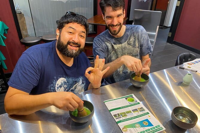 【NEW】Matcha Making Experience and Matcha Comparison in Tokyo - Welcome Drink: History, Cultivation, and Why Soil Matters